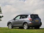 Toyota RAV4 2008 года (UK)